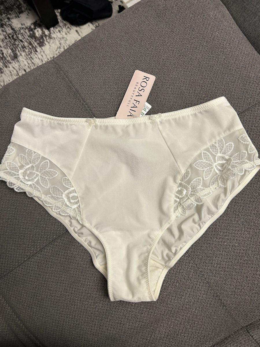 Altra biancheria intima: Rosa Faia Slip Grösse 40 - Neu – Nuovo e nell'imballaggio originale da Corgémont venduto da Tania05