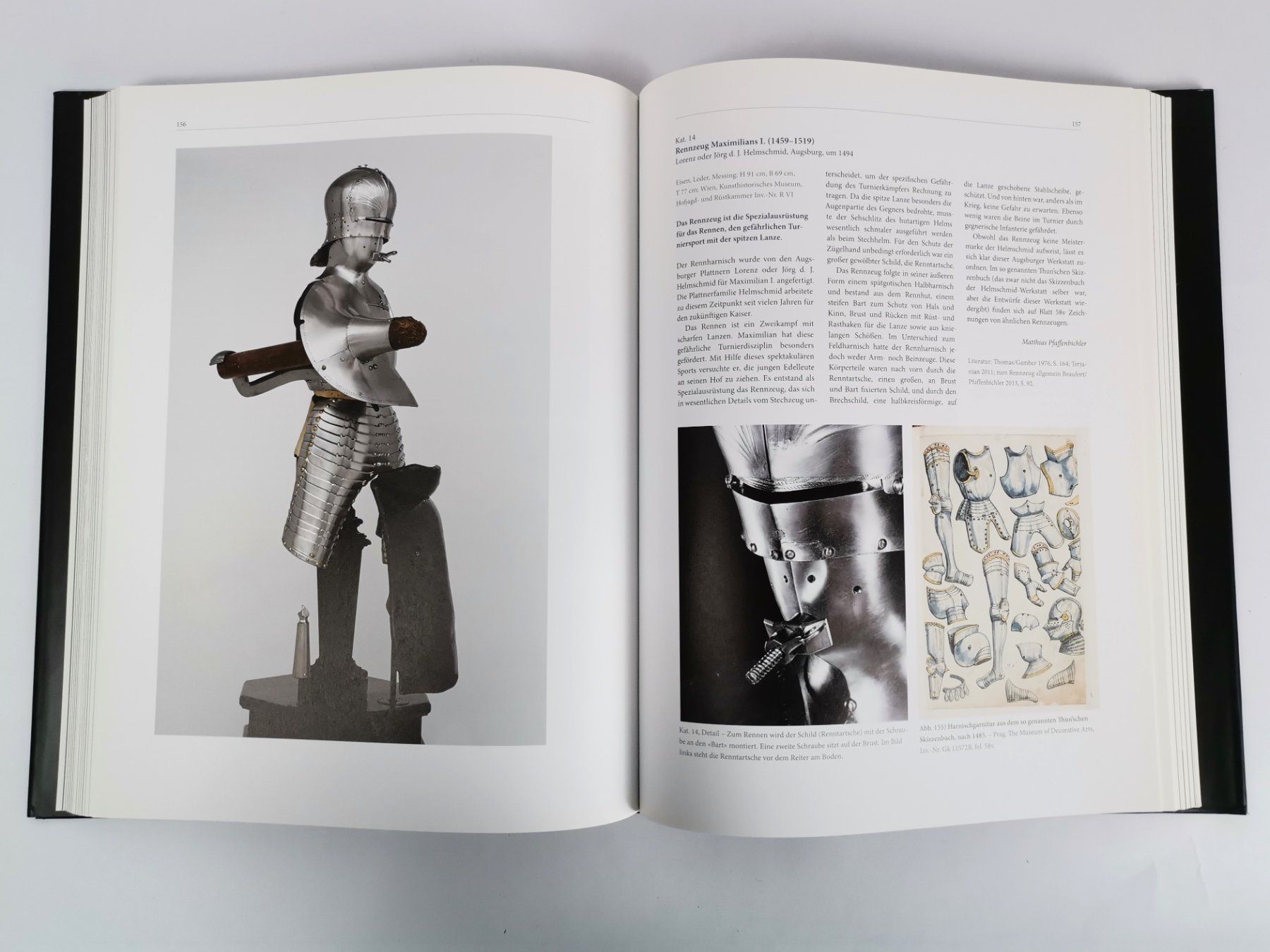 Libri: BUCH Ritter Turnier - Geschichte einer Festkultur – Usato da Schaffhausen venduto da Restwert_SH 3