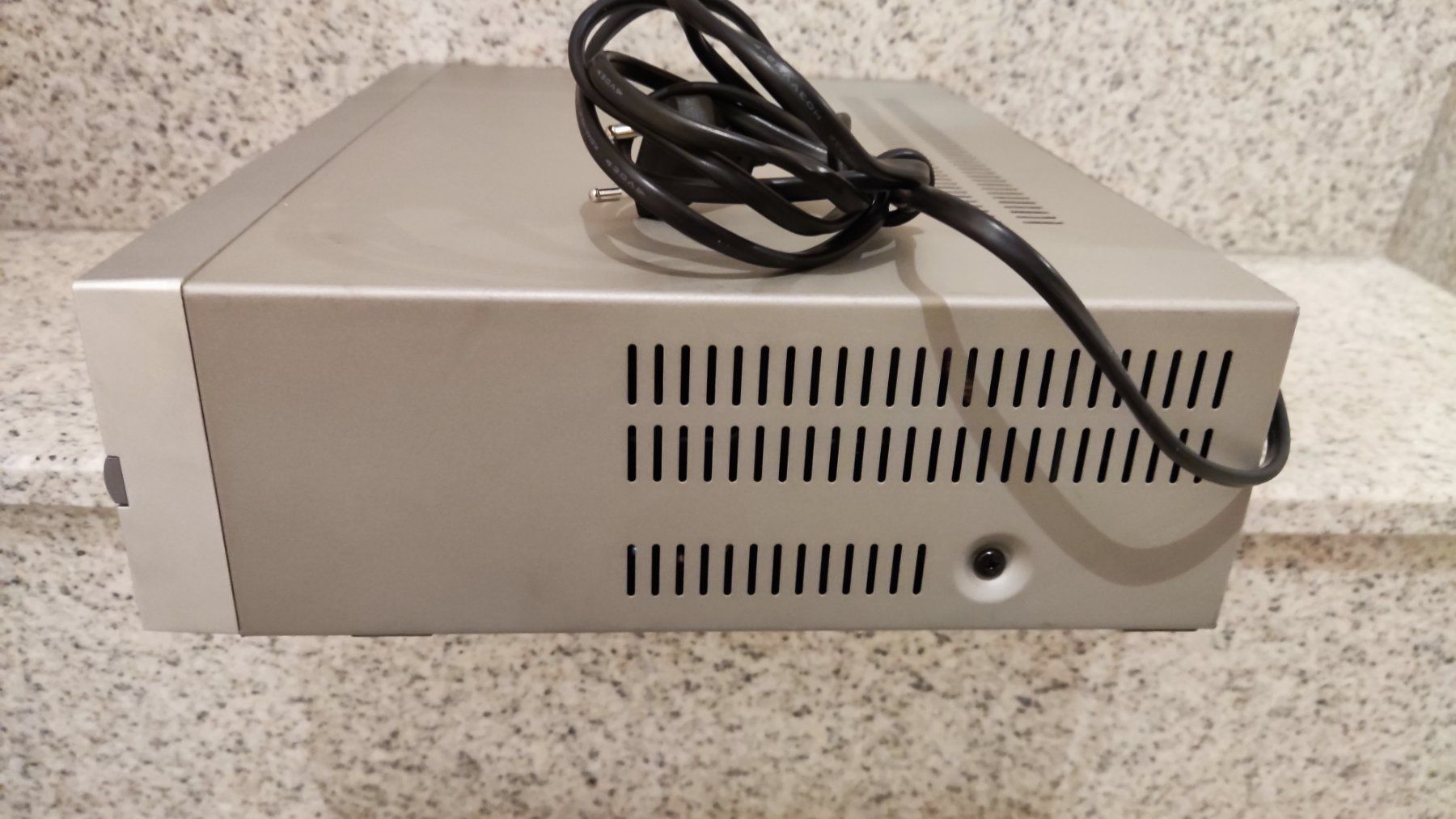 Daewoo Aufnahmegeräte: VHS-Videorecorder ST883S - DAEWOO ✅ – Gebraucht aus Schongau von Retro_Shop 4