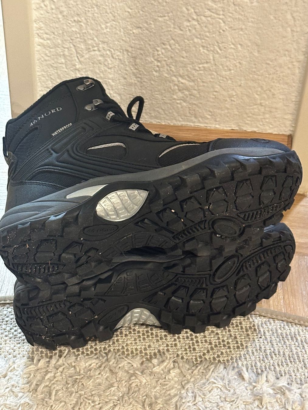 46 Nord Scarpe per ragazzi: 46 NORD Wanderschuhe Wasserdicht Gr 40 – Usato da Basel venduto da iulia_haul 5