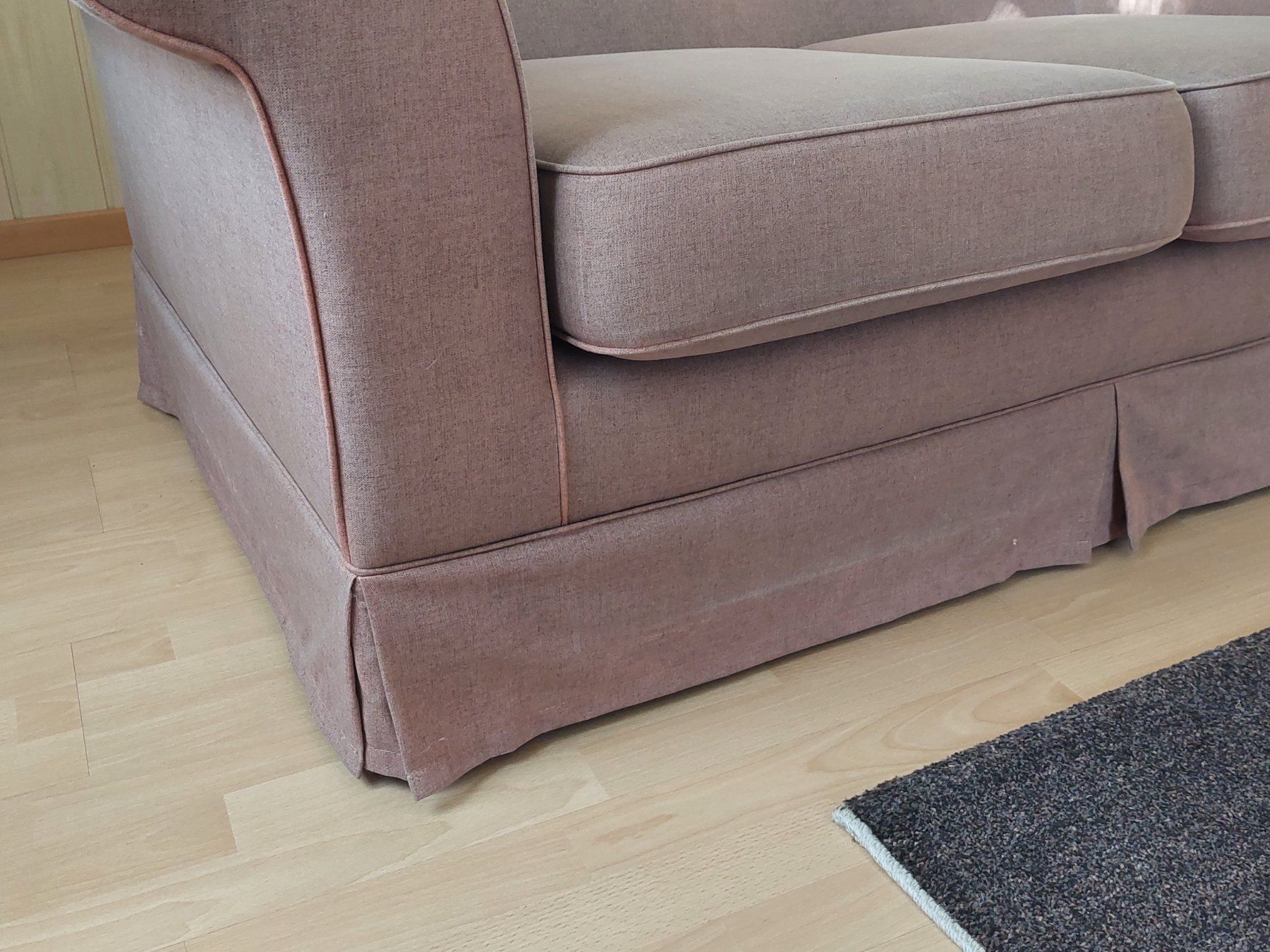 Divani: Gutmann Factory Sofa 2-plätzig, Hussenoptik – Usato da Gamprin venduto da buschla66 6