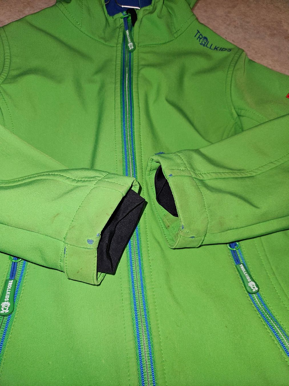 Trollkids Jacken & Mäntel: Softshelljacke Trollkids 128 – Gebraucht aus Hünenberg von lexli06 1
