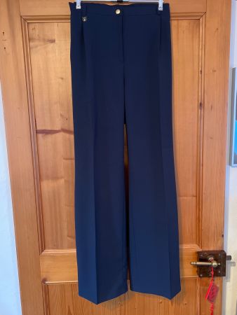 1 pantalon bleu-marin taille 50 selon photos