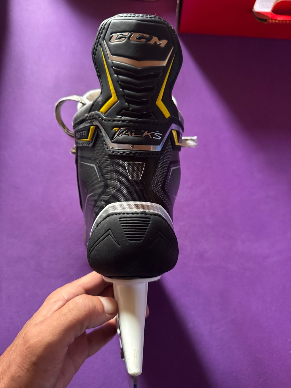 Ccm Pattini da ghiaccio: CCM Tacks 9070 SR – Nuovo (secondo la descrizione) da Altstätten SG venduto da Comolution 3