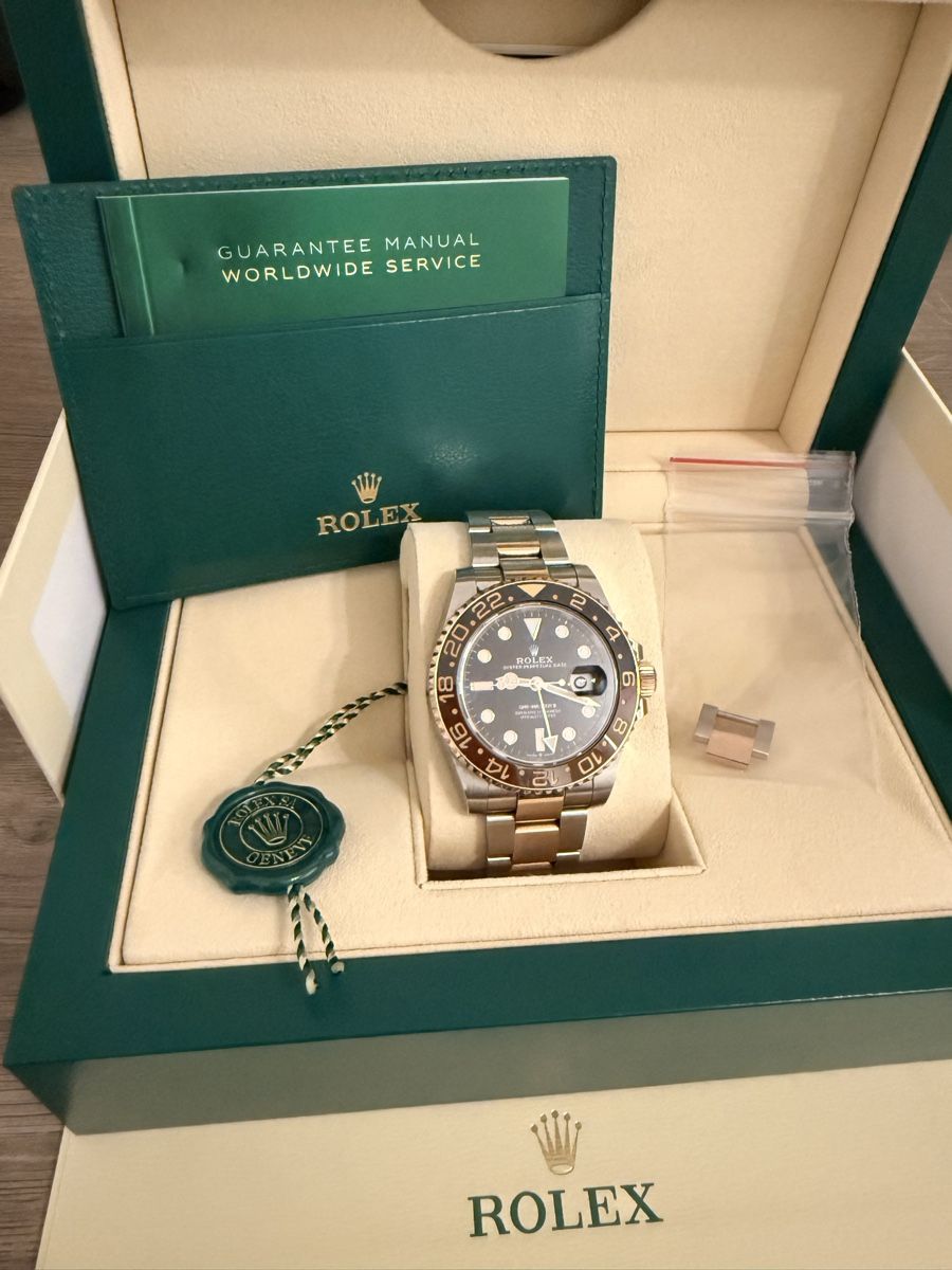 Rolex Uhren: Rolex GMT Master II Rotbeer 126711CHNR – Gebraucht aus Dietikon von labvit