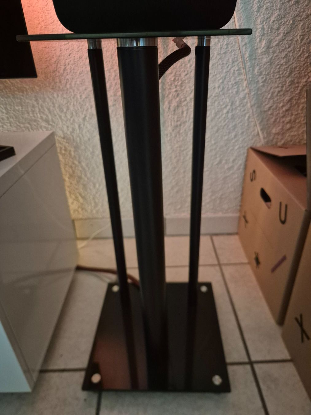 Kef Casse acustiche: KEF LS 50 classic noir avec pied – Usato da Vauderens venduto da zom_j92z 1