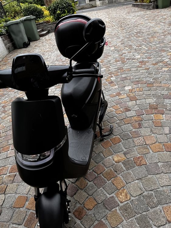 Wunderschne Gebraucht E Roller Bilder