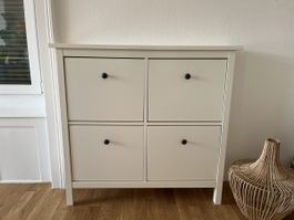 Schuhschrank weiss 4 Klappen guter Zustand