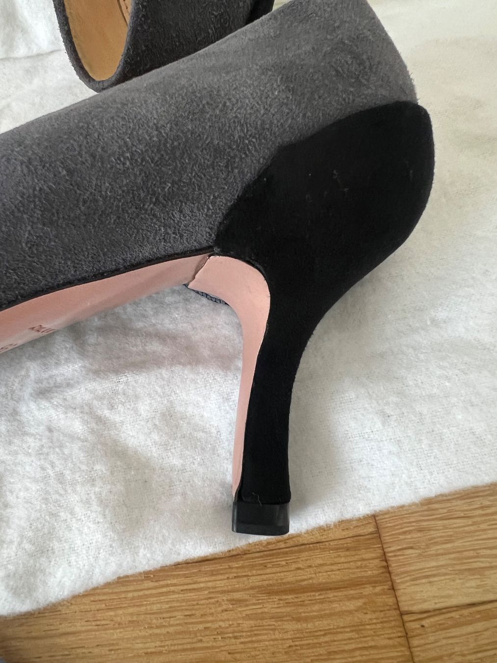 Prada Scarpe da donna: Pumps Prada – Usato da Zollikerberg venduto da Top369 2