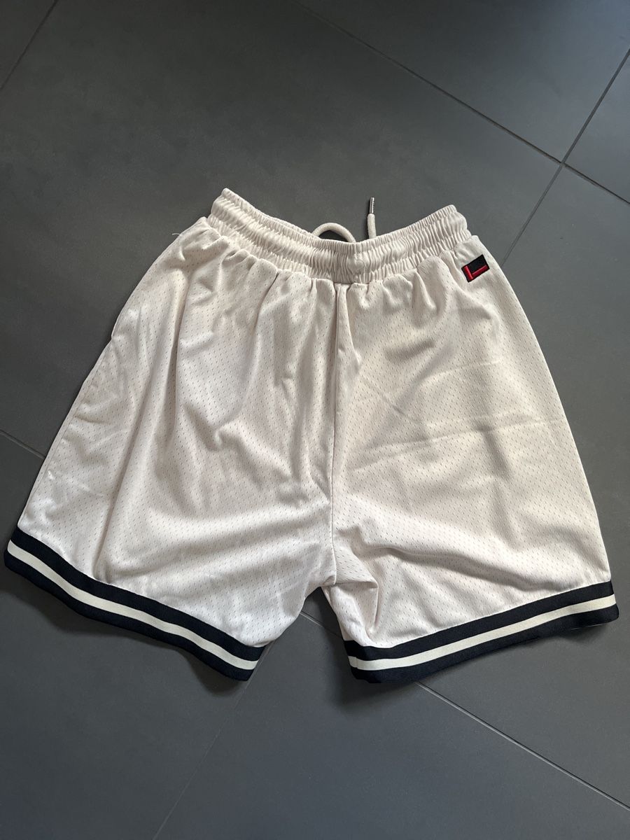 Fubu Pantalons: FUBU Shorts Grösse M  – Neuf (Voir description) à Sigriswil par Krugle83 1