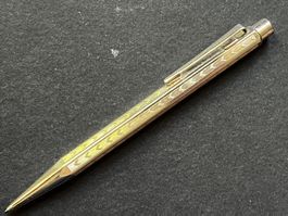 Caran d’Ache Ecridor Minenhalter Chevron versilbert OHNE