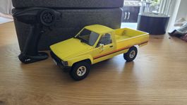 FMS Toyota Hilux 1/18 RTR