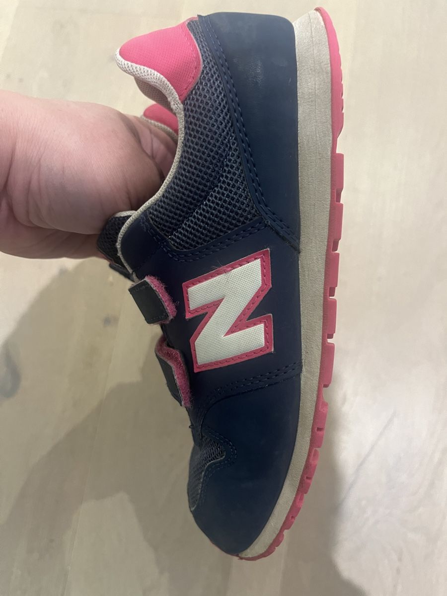 New Balance Scarpe per ragazze: New Balance Grösse 35 – Nuovo (secondo la descrizione) da Wallisellen venduto da Nataschab0 1
