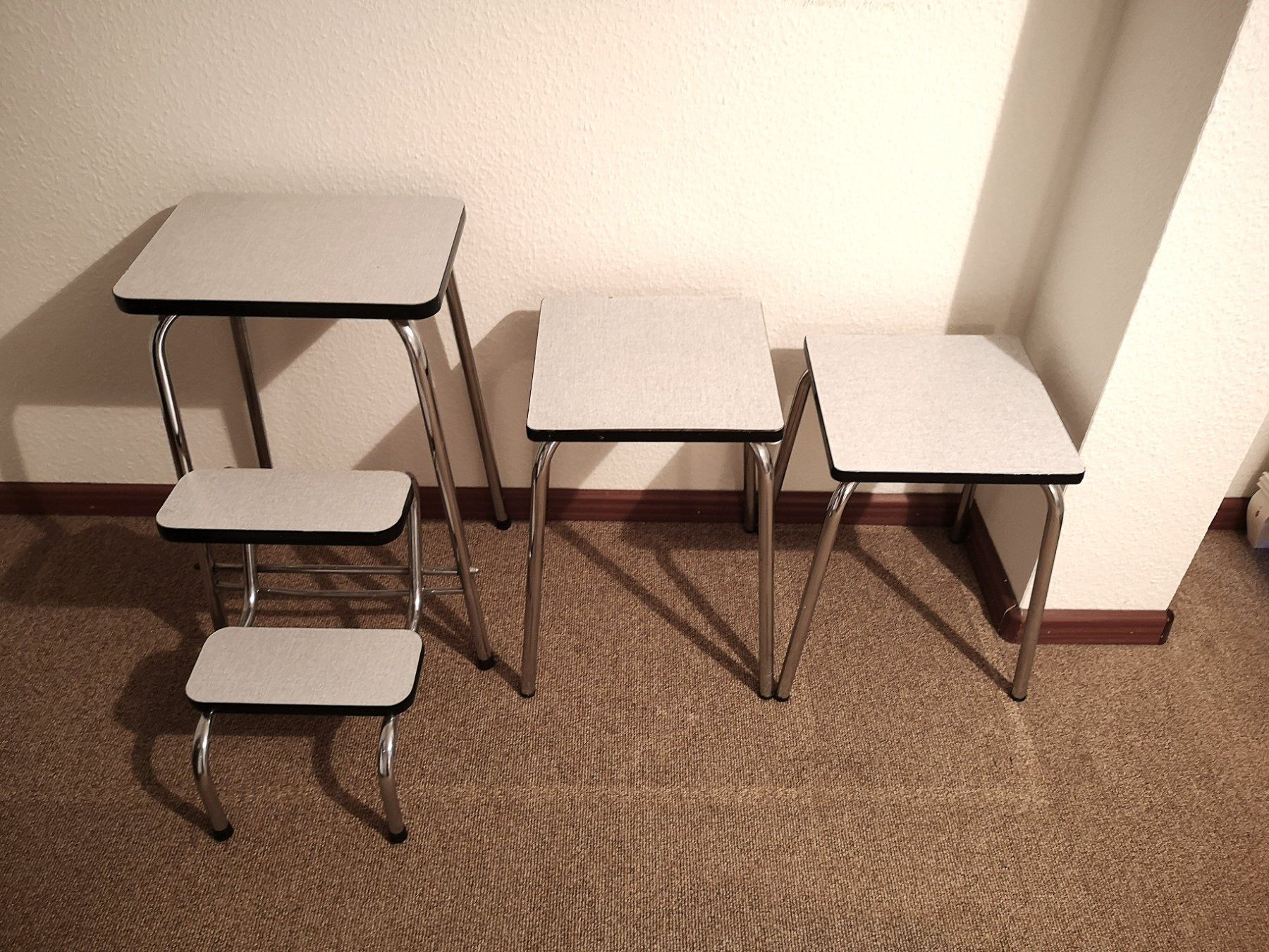Chaises: Vintage Stuhl, Hocker, Schemel – D'occasion à Meggen par MamaMaximus