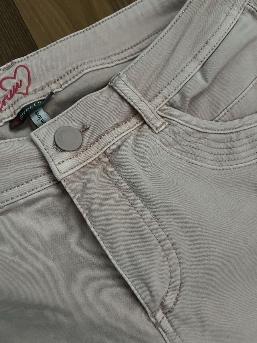 Jeans: Street One Chinohose hellrosa, Gr. 30/32 – Nuovo (secondo la descrizione) da Zürich venduto da tsunrise122 2