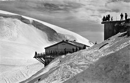 Zermatt, Rifugio Guide del Cervino, Testa Grigia