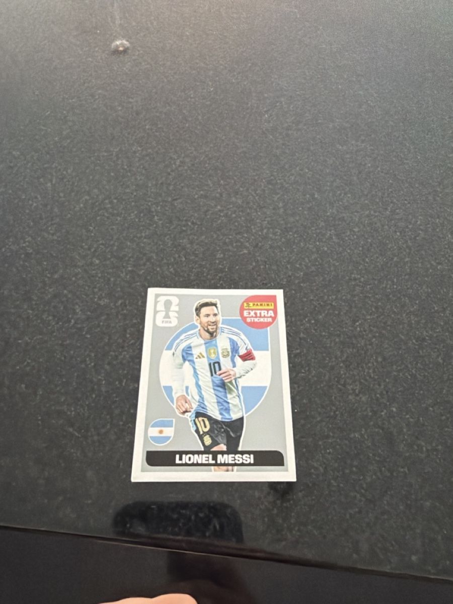 Panini Cartes à collectionner: Lionel Messi Panini Extra Sticker Silber – Neuf (Voir description) à Sachseln par holzi_9