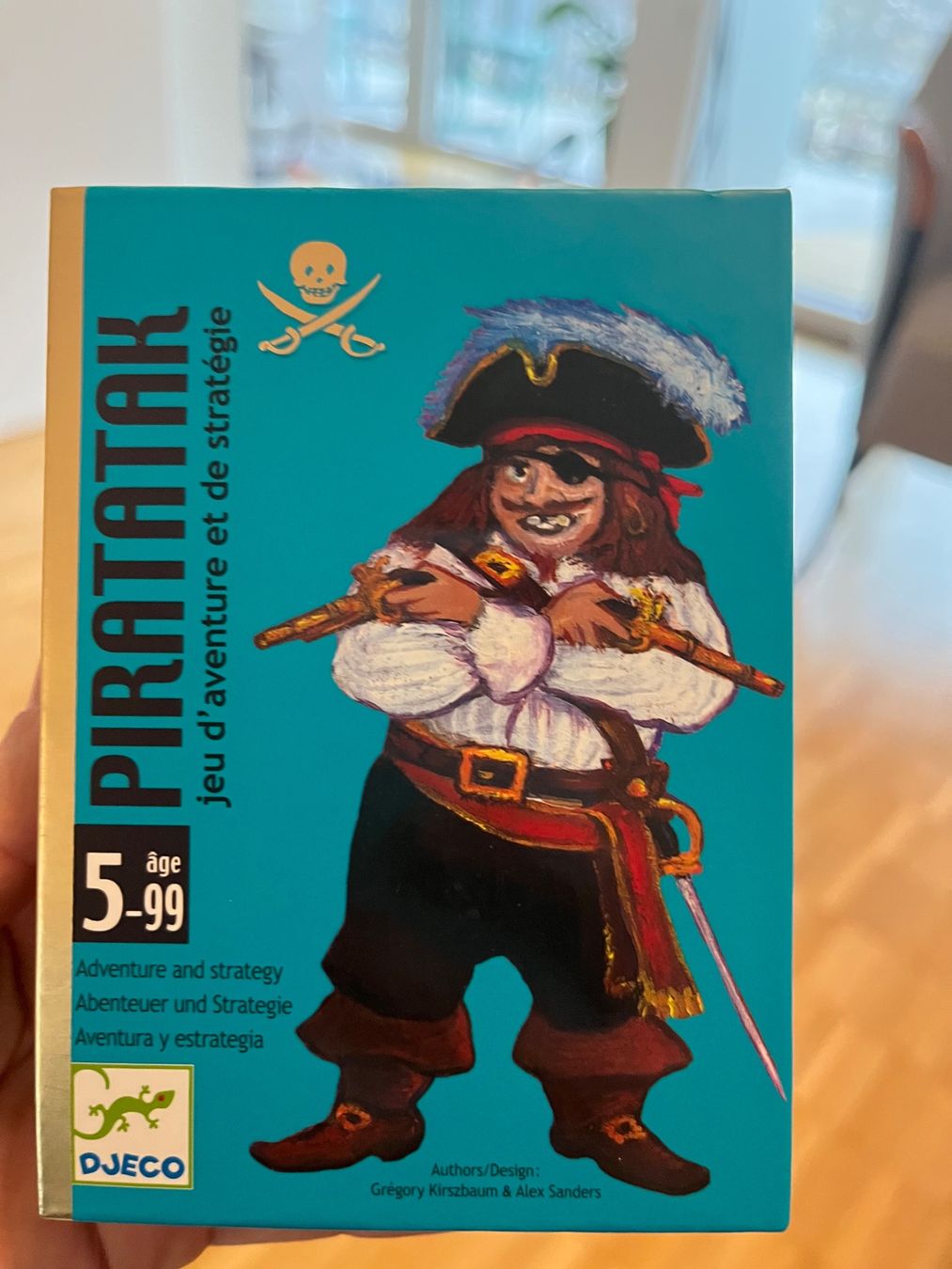 Djeco Spiele: Piratattak Karten Spiel ab 5 Jahren – Gebraucht aus Zürich von maral787