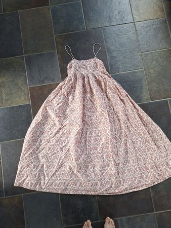 Robe d'été longue à fines bretelles, S, magnifique dos nu