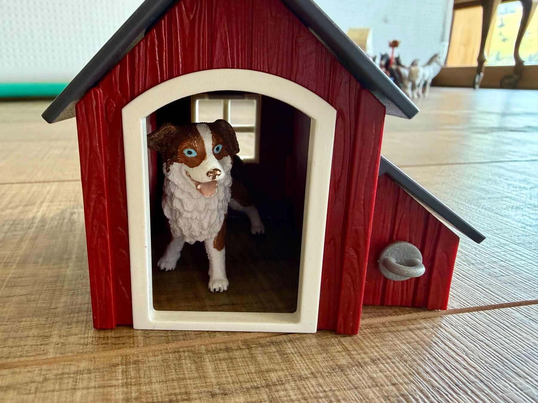 Schleich Giocattoli: Schleich Hund mit Hütte – Usato da Scharnachtal venduto da Annanass 1