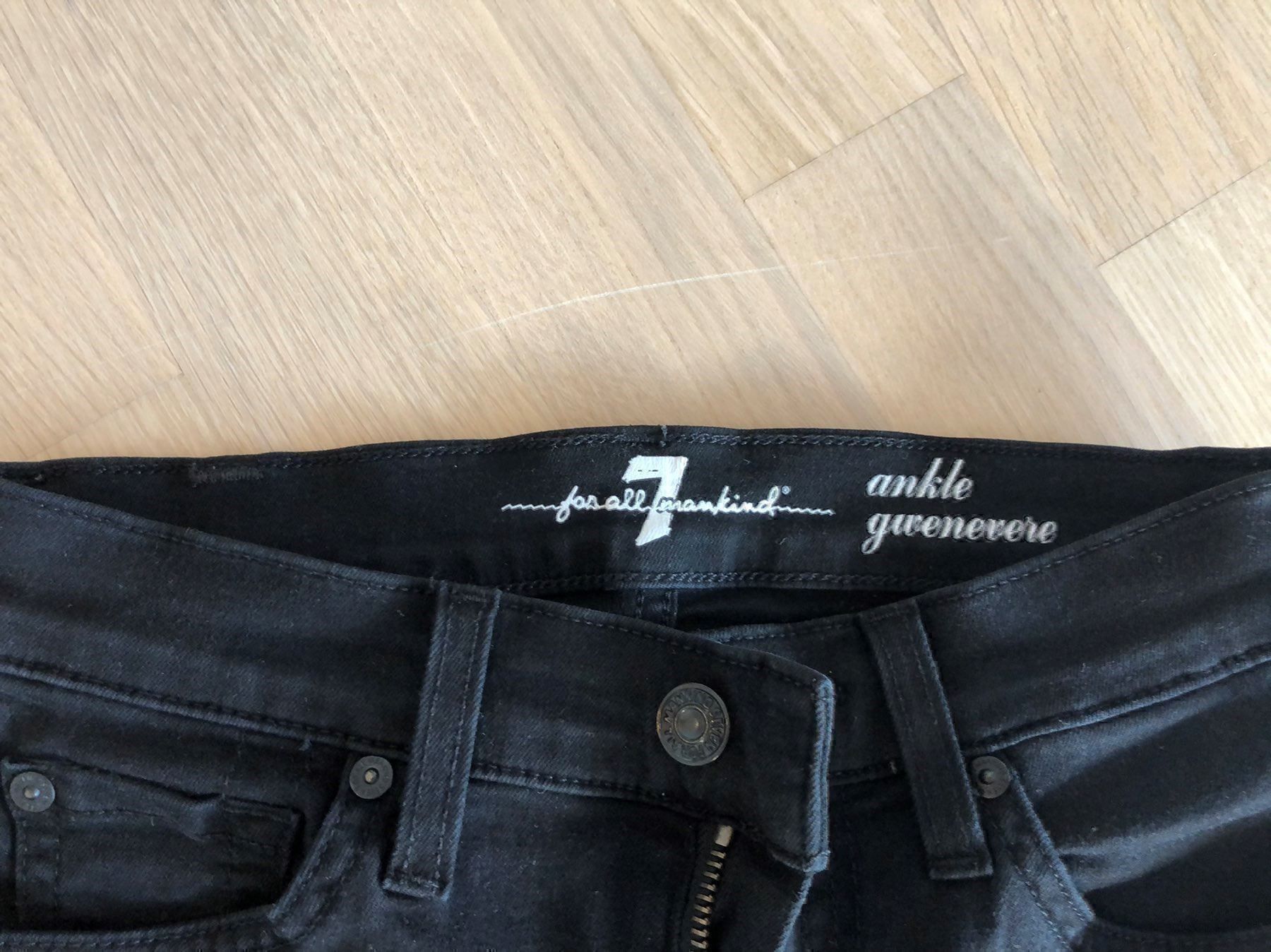 Mankind Jeans: Neue seven for all mankind gwenevere – Nuovo (secondo la descrizione) da Neuhausen am Rheinfall venduto da stundgirl 3