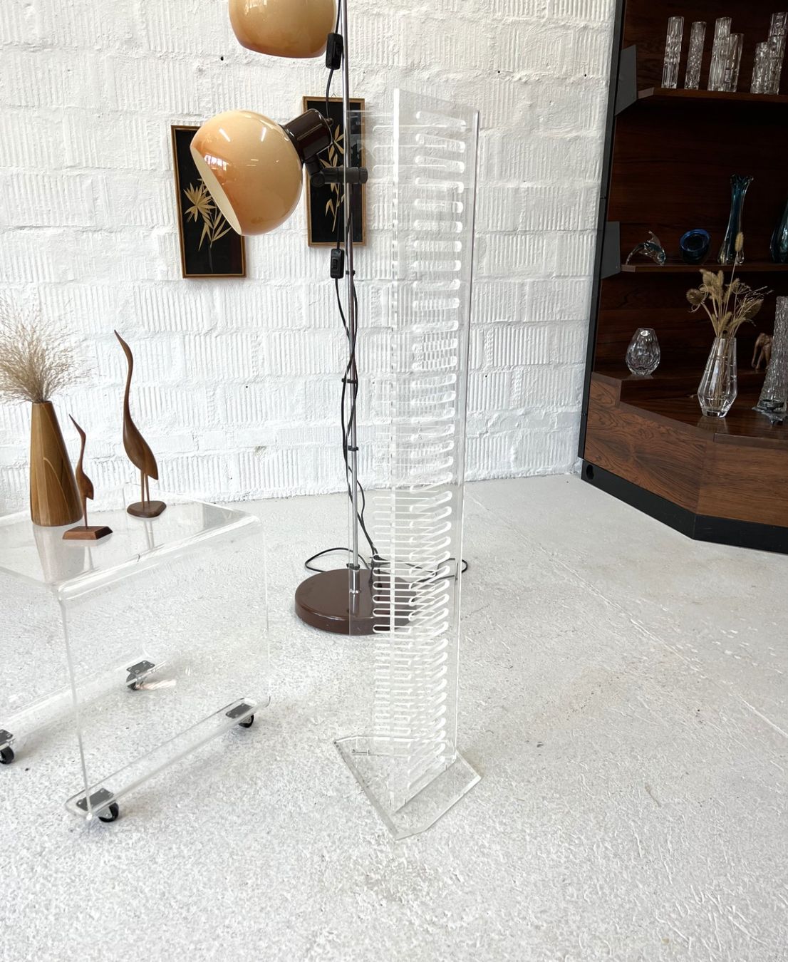 Racks & Ständer: Acryl - Plexi CD-Ständer - 80er Jahre – Gebraucht aus Walzenhausen von stilvollwohnen 2