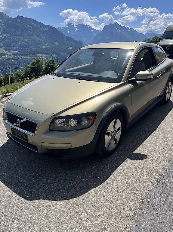 Automobili: Volvo C30 – Usato da Amden venduto da Kurtpia