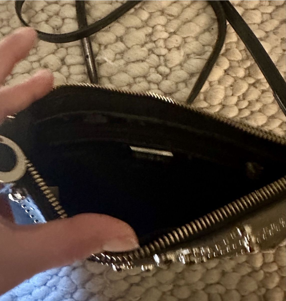 Versace Borse da donna: VERSACE JEANS UMHÄNGETASCHE MIT STRASS-DETAILS – Nuovo (secondo la descrizione) da Schaffhausen venduto da rot_yyy7 1