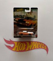 Hot Wheels Premium 1970 Dodge Challenger R/T