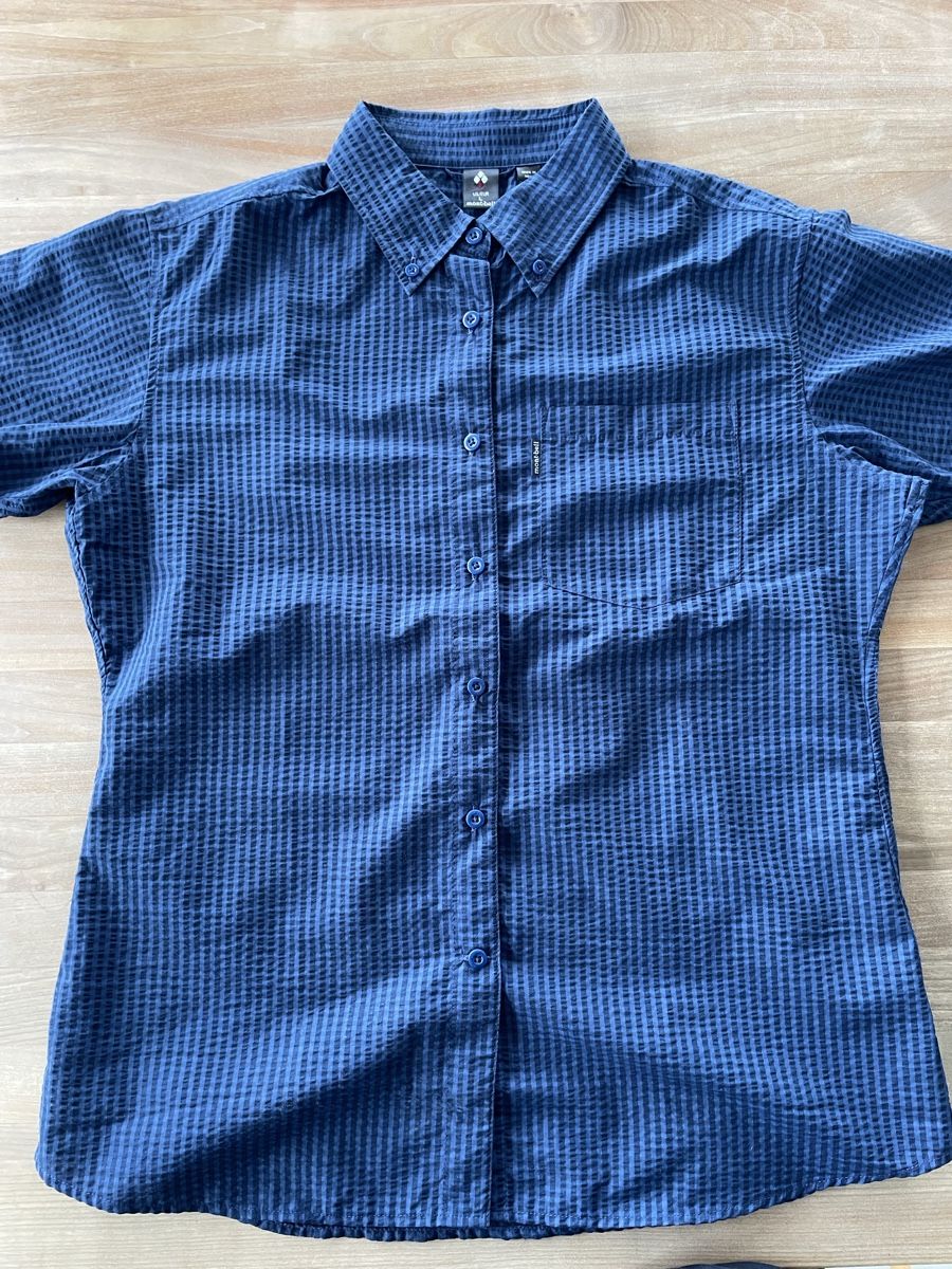 Camicie: Montbell button-down shirt, size L, very good condition – Nuovo (secondo la descrizione) da Oberhofen am Thunersee venduto da BikeForMySister 1