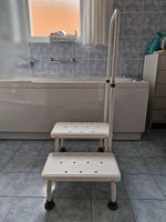 Gradino di aiuto con maniglia