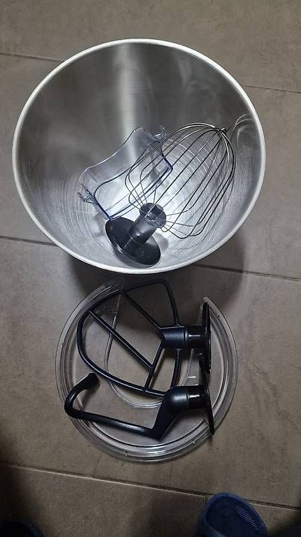 Elettrodomestici da cucina: Küchenmaschine inkl. Mixer – Usato da Binningen venduto da lunge20 1