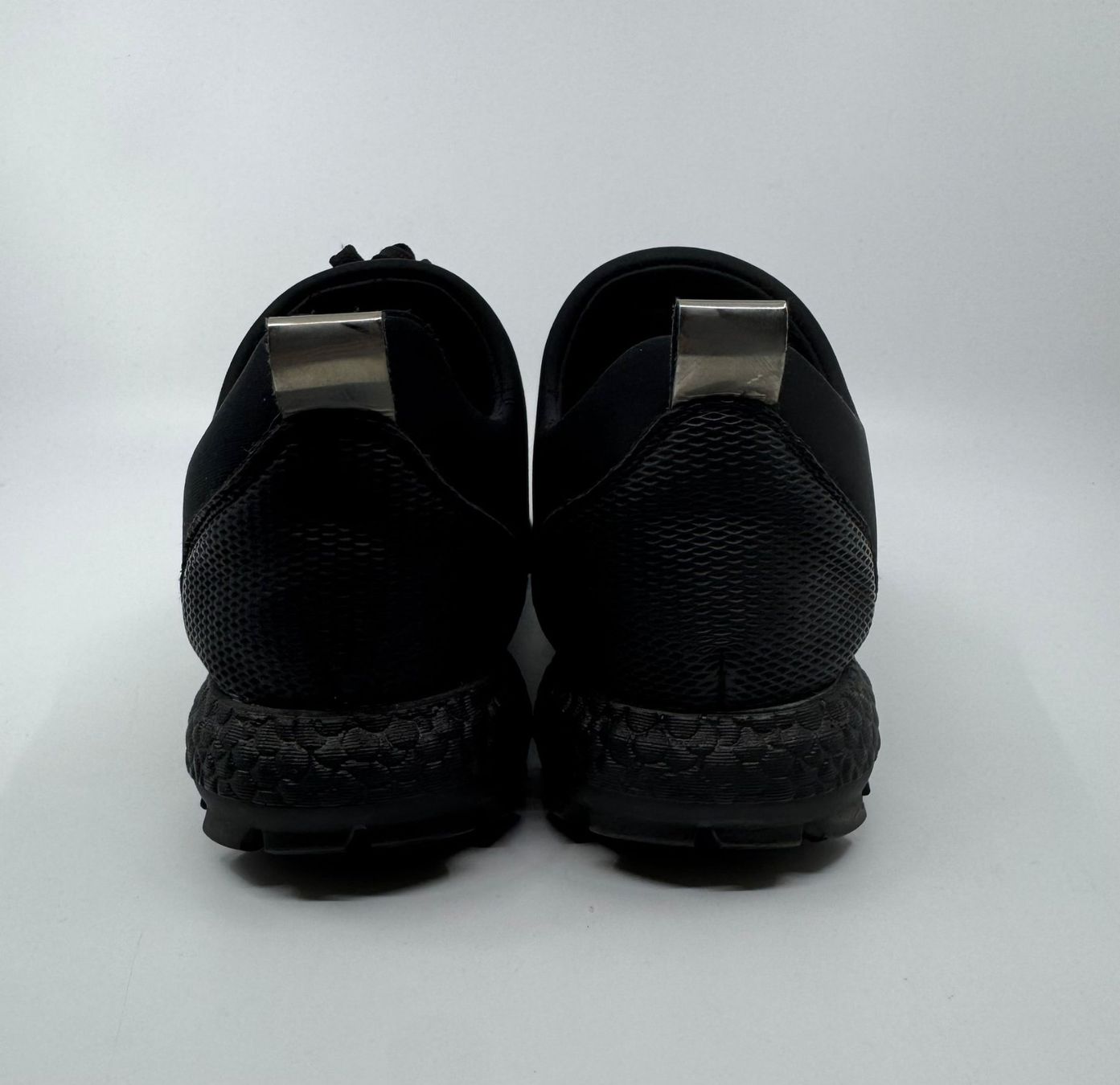 Scarpe da uomo: Bequeme Schuhe Grösse 40 schwarz – Usato da Herisau venduto da Seyashop1 3
