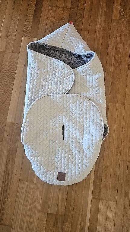 Seggiolini per auto: Maxi-Cosi Babyschale – Usato da Uitikon Waldegg venduto da JayDemfrigor 2