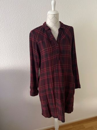 Mavi Kleid Gr. M