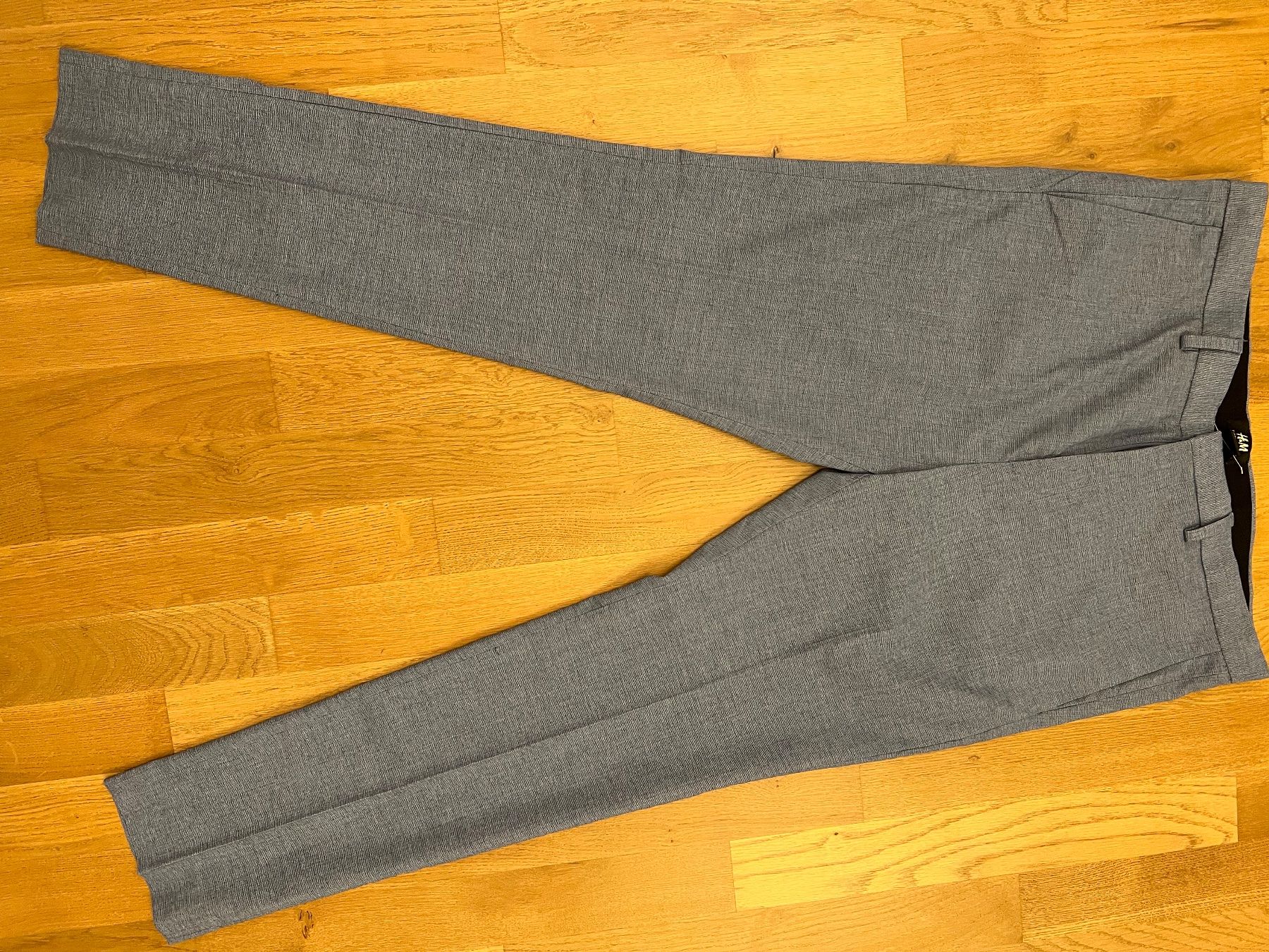 H&M Pantalons: Hellblaue Hose – Neuf (Voir description) à Altendorf par wqv_97