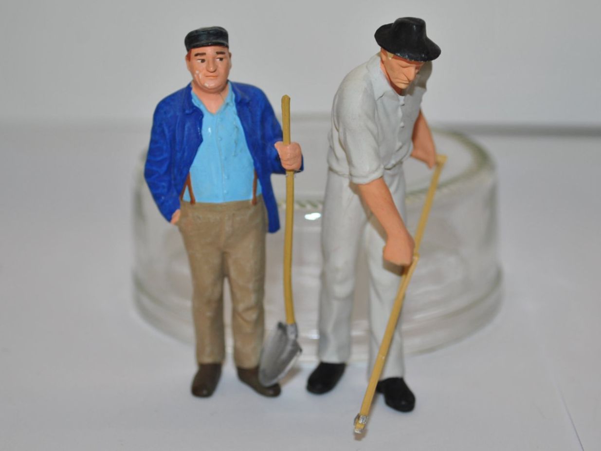 Preiser Modellini di ferrovie: Preiser Figuren G (MMT089) – Usato da Aarwangen venduto da Bahnsupport