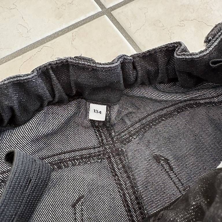 Pantaloni: Jeanshose grösse 134 – Usato da Zimmerwald venduto da wuff81 2