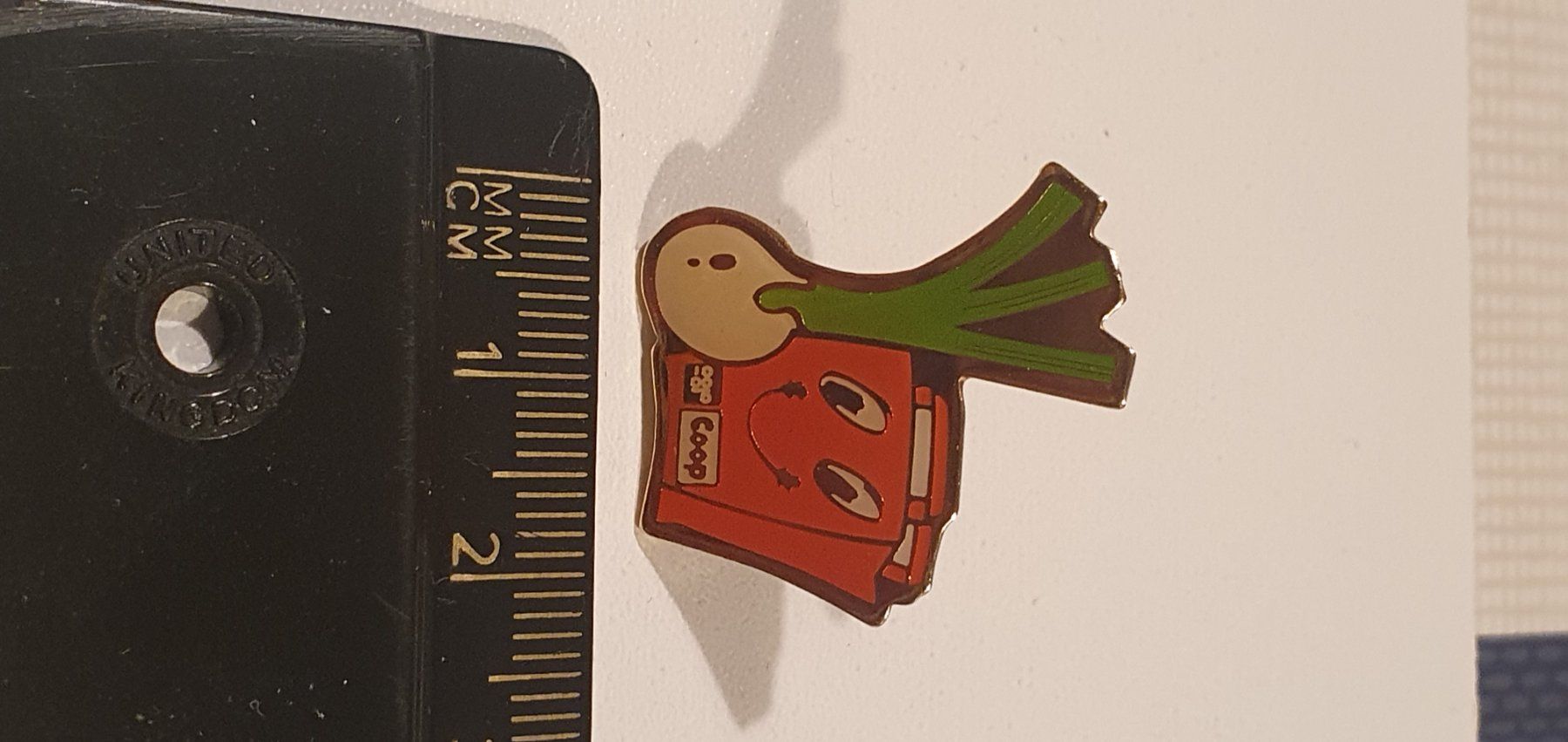 Placchette & Badge: Pin's Coop – Usato da St-Barthélemy VD venduto da titeuf5 1