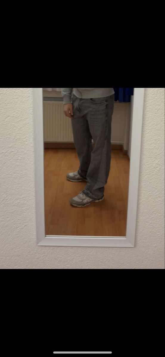 Jeans: Flared Denims. Size M/30 – Usato da Dietlikon venduto da SpreadLove21771 1
