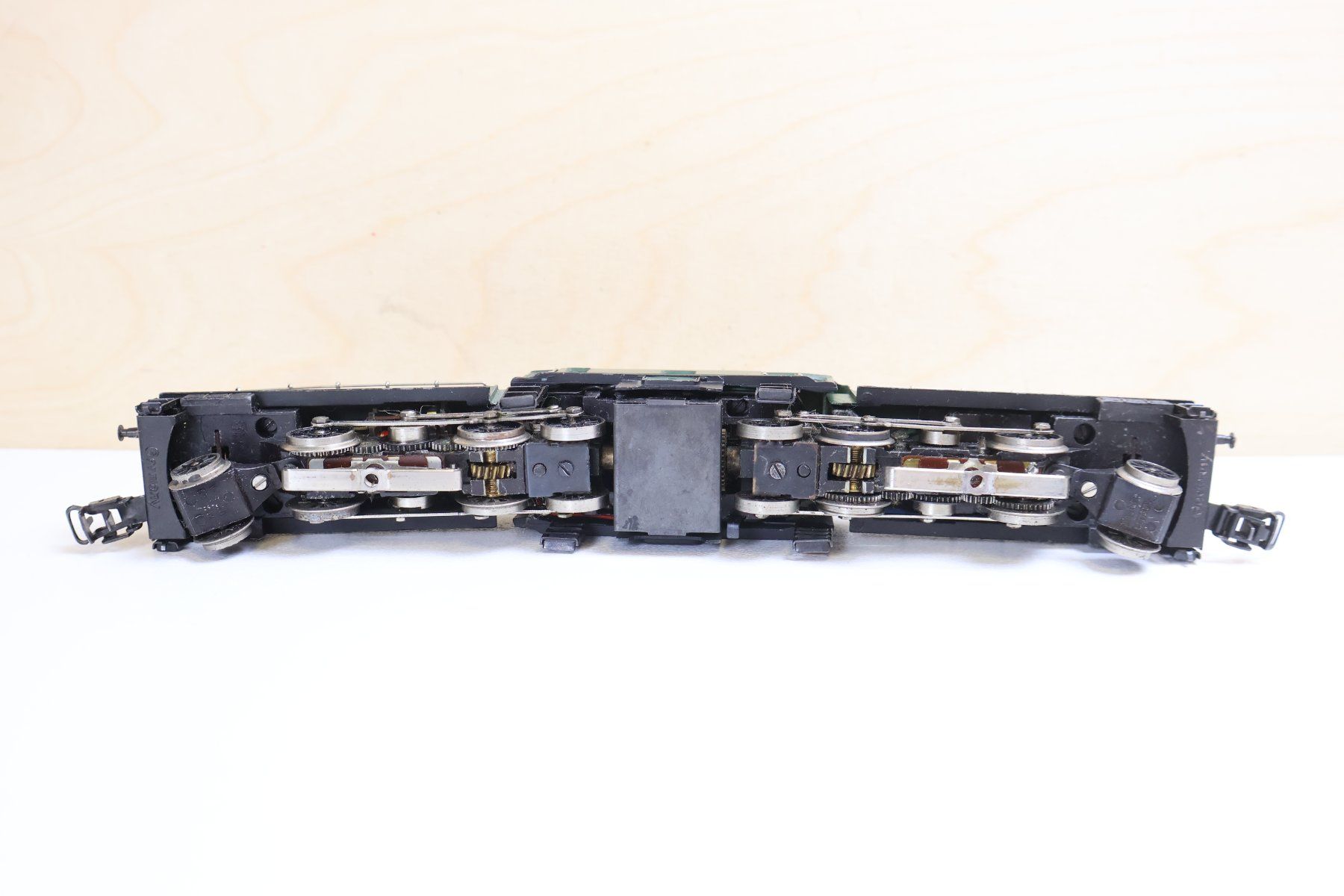 Märklin Modellini di ferrovie: Märklin SBB Krokodil E-Lok 3015 - Gussmodell – Difettoso da Winterthur venduto da Monstera 8