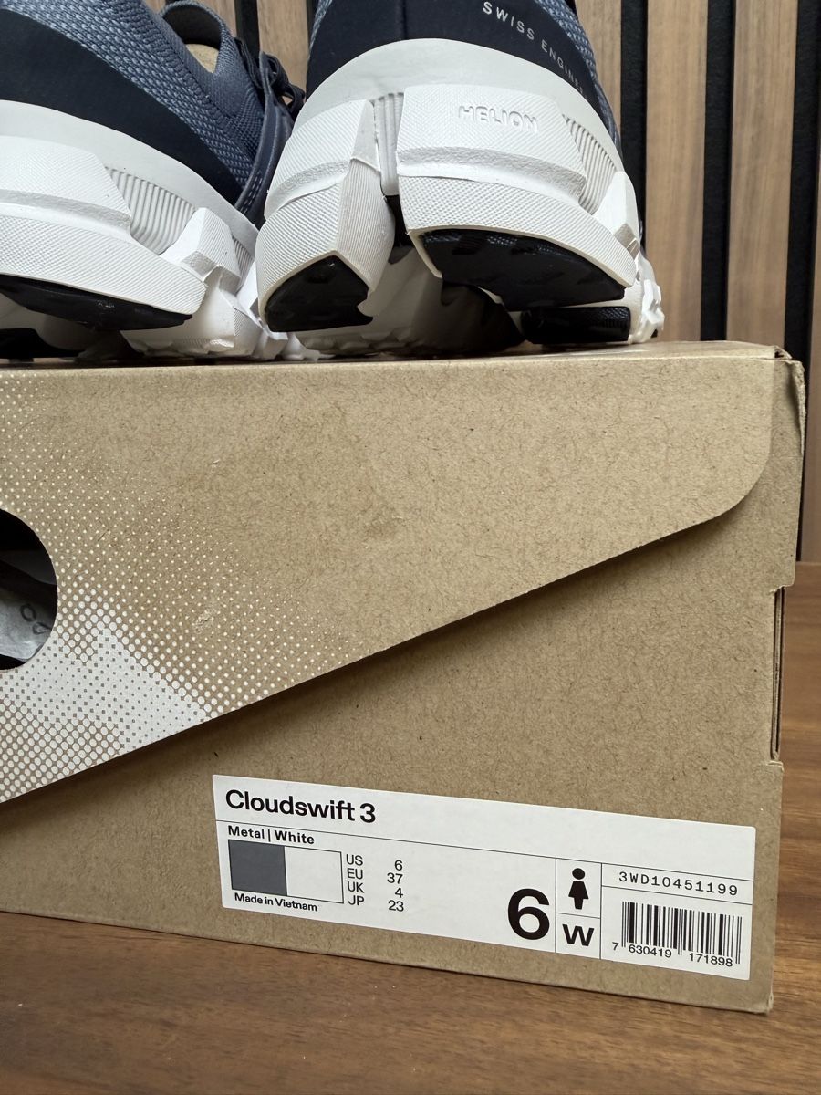 On Scarpe da donna: On Cloudswift 3, Gr. 37 (fällt klein aus) – Nuovo e nell'imballaggio originale da Herisau venduto da Sprecher_01 1