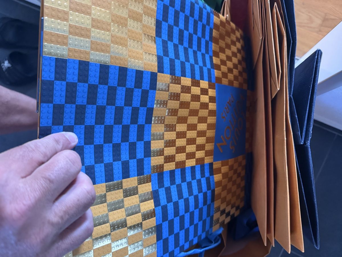 Borse: Louis Vuitton Papiertaschen und Verpackungen verschiedene Gr – Usato da Freidorf TG venduto da PiccadillyLine 1