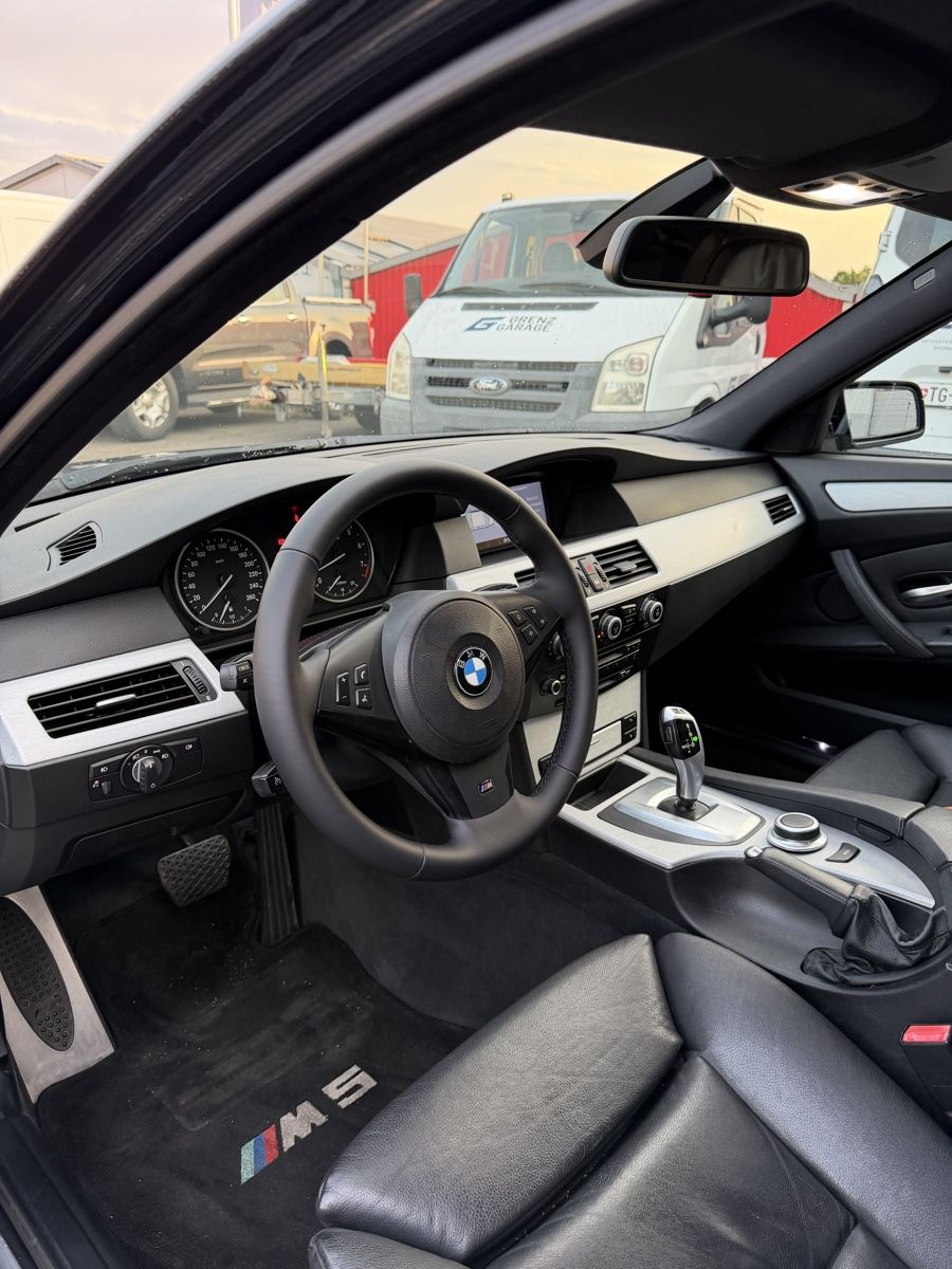 BMW Autos: BMW 525i E60 LCI M Paket – Gebraucht aus Bronschhofen von SezoCarsector 4