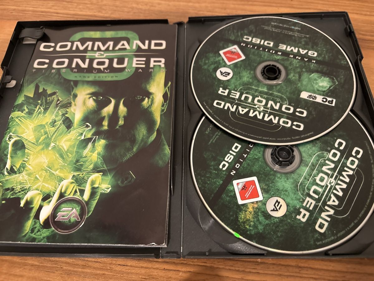 Giochi: Command & Conquer Tiberium Wars PC Game Edition guter Zustan – Usato da st.gallen venduto da Garagen_Verkauf 1