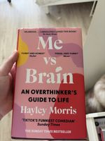 Buch Me vs Brain Hayley Morris Hardcover
