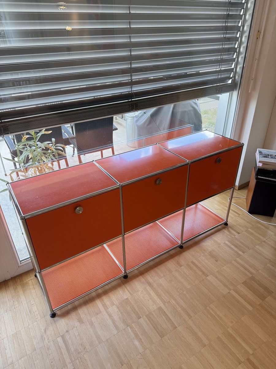 USM Cassettiere: USM Haller Sideboard Orange 3x2 – Usato da Zürich venduto da balio 1
