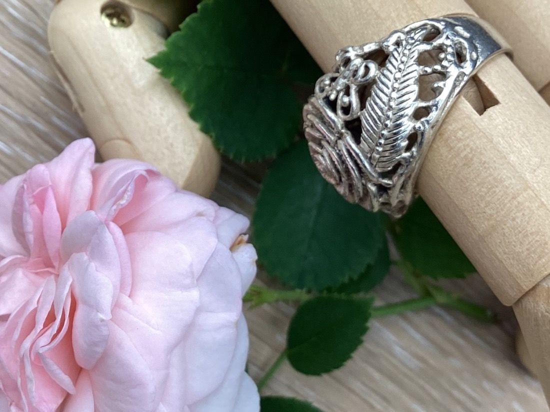 Ringe: Bague en argent au motif de rose – Gebraucht aus Agiez von Beve15 1