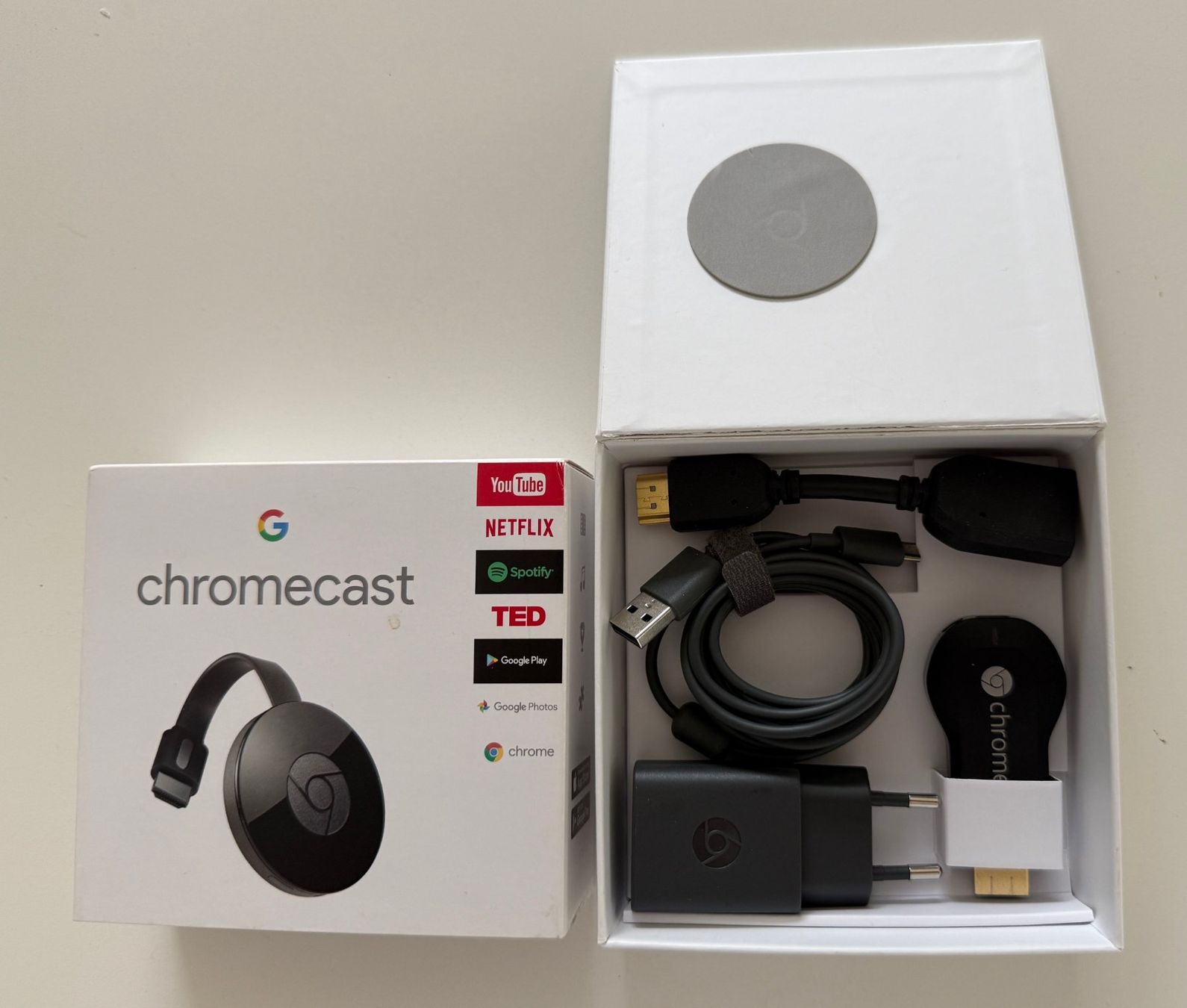 Google Lettore multimediale & Streamer: Google Chromecast Streamingadaptor – Nuovo (secondo la descrizione) da Mettmenstetten venduto da None1 2
