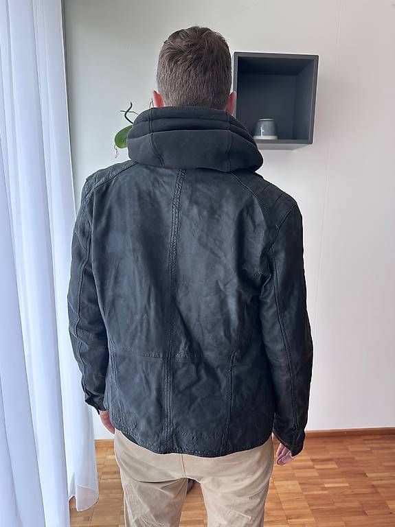Giacche: Lederjacke Q-21 schwarz / Grösse 46 - NEU – Usato da Utzenstorf venduto da Ilena01 1